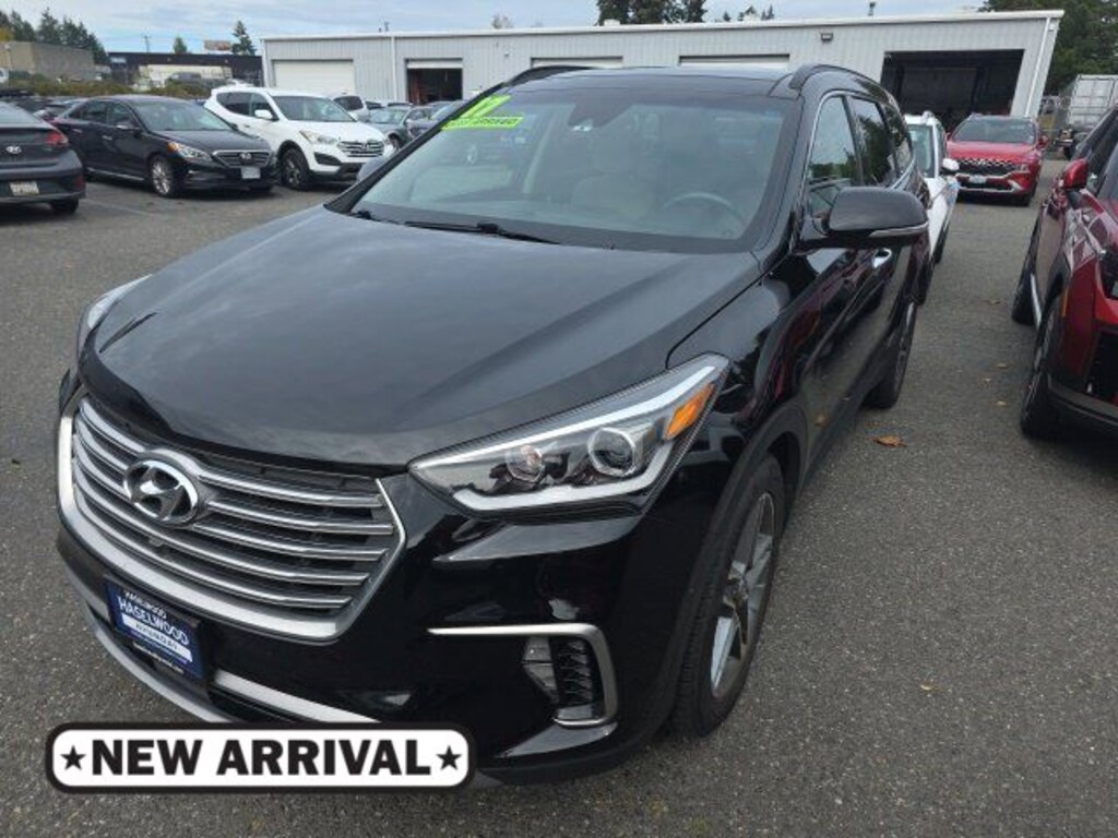Used 2017 Hyundai Santa Fe SE Ultimate SUV