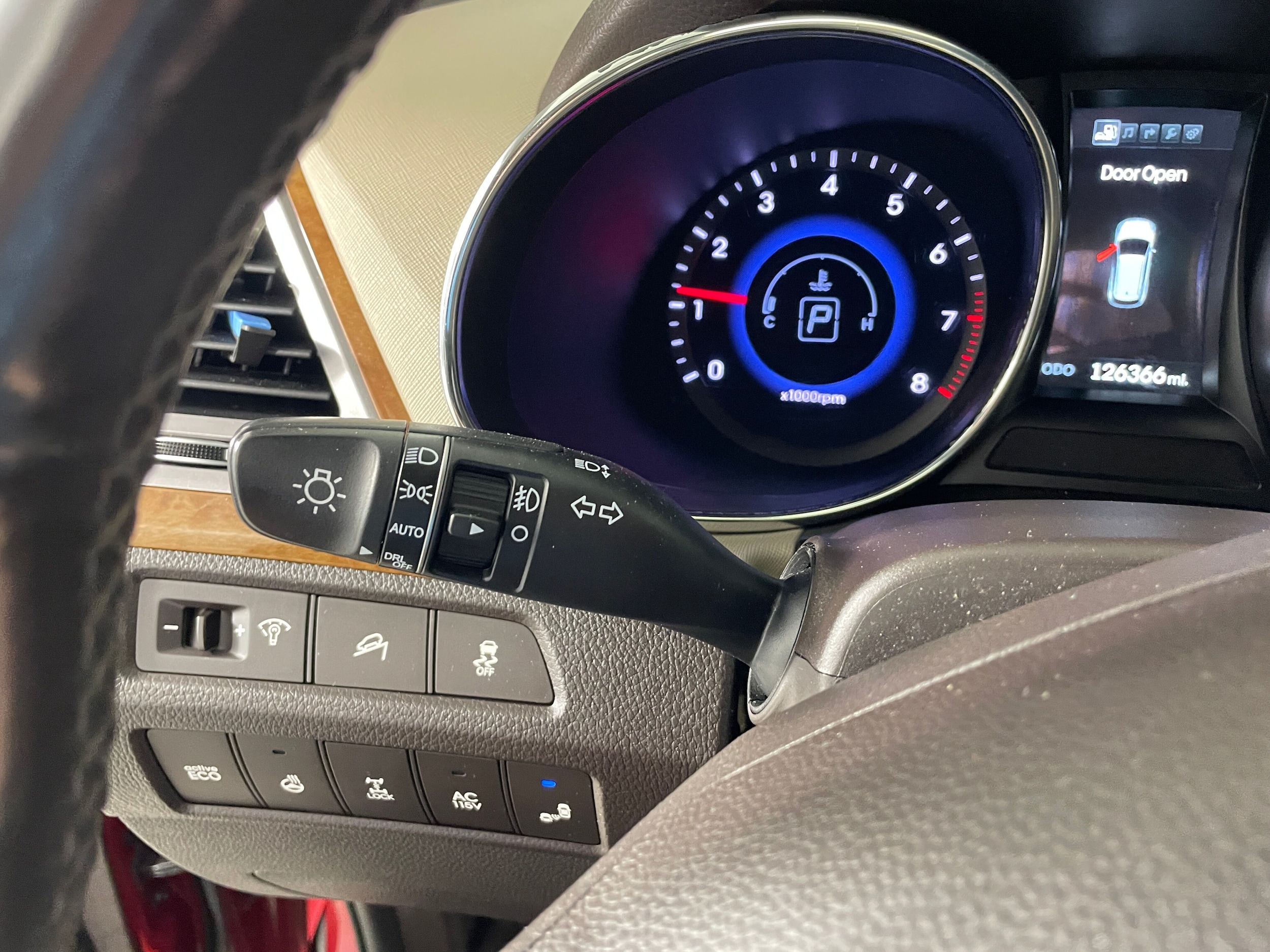 2015 Hyundai Santa Fe Limited - Photo 13