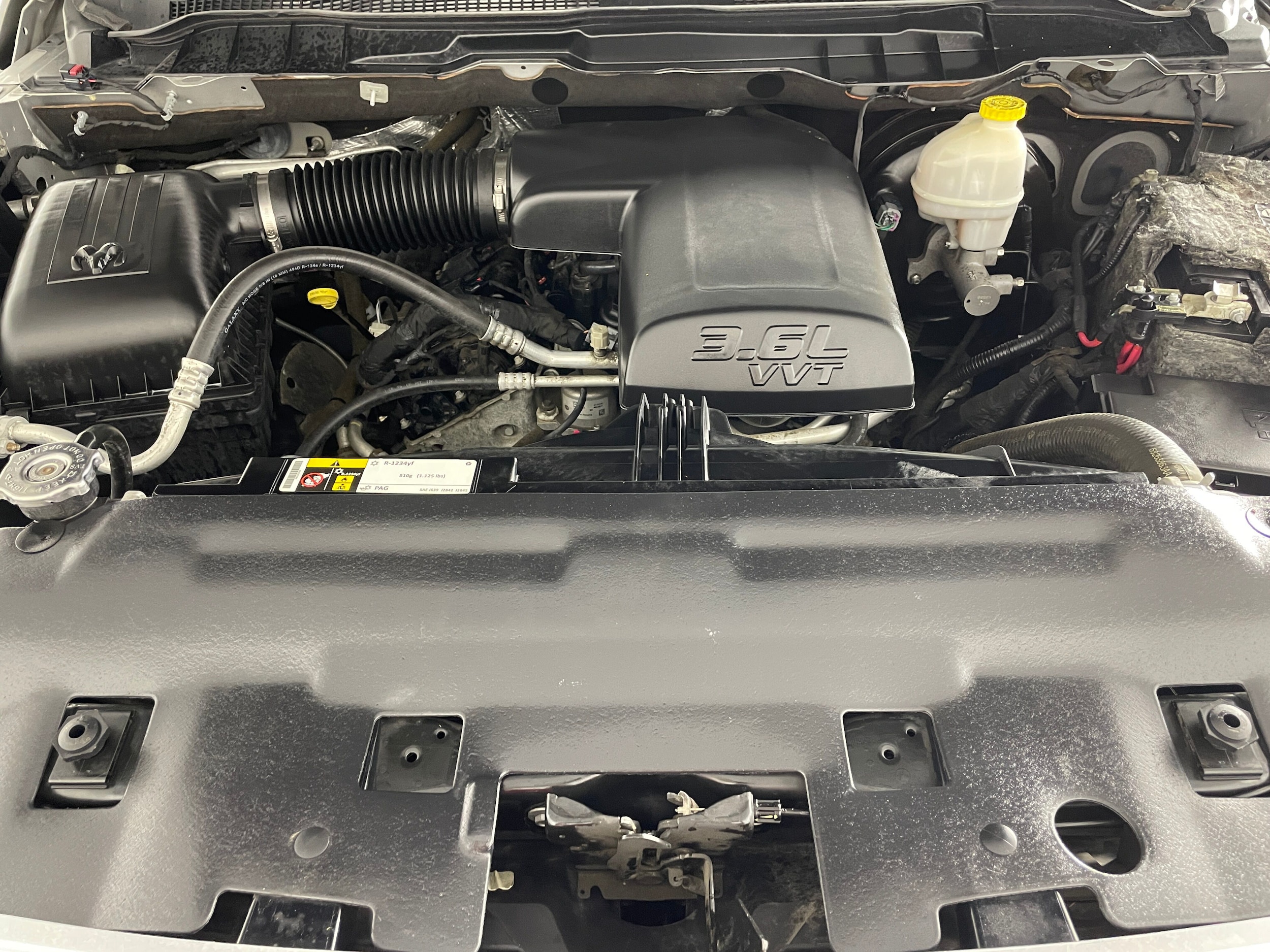 2016 RAM Ram 1500 Pickup Tradesman - Photo 18