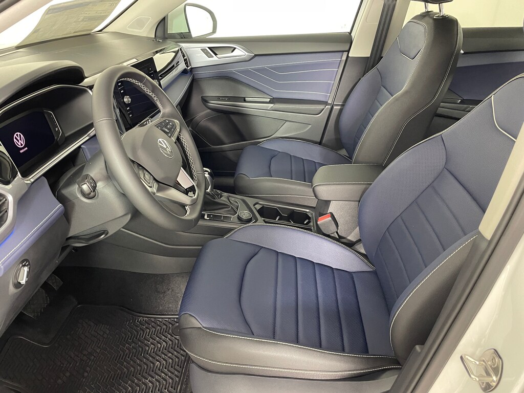New 2026 Volkswagen Taos 1.5T SEL SUV