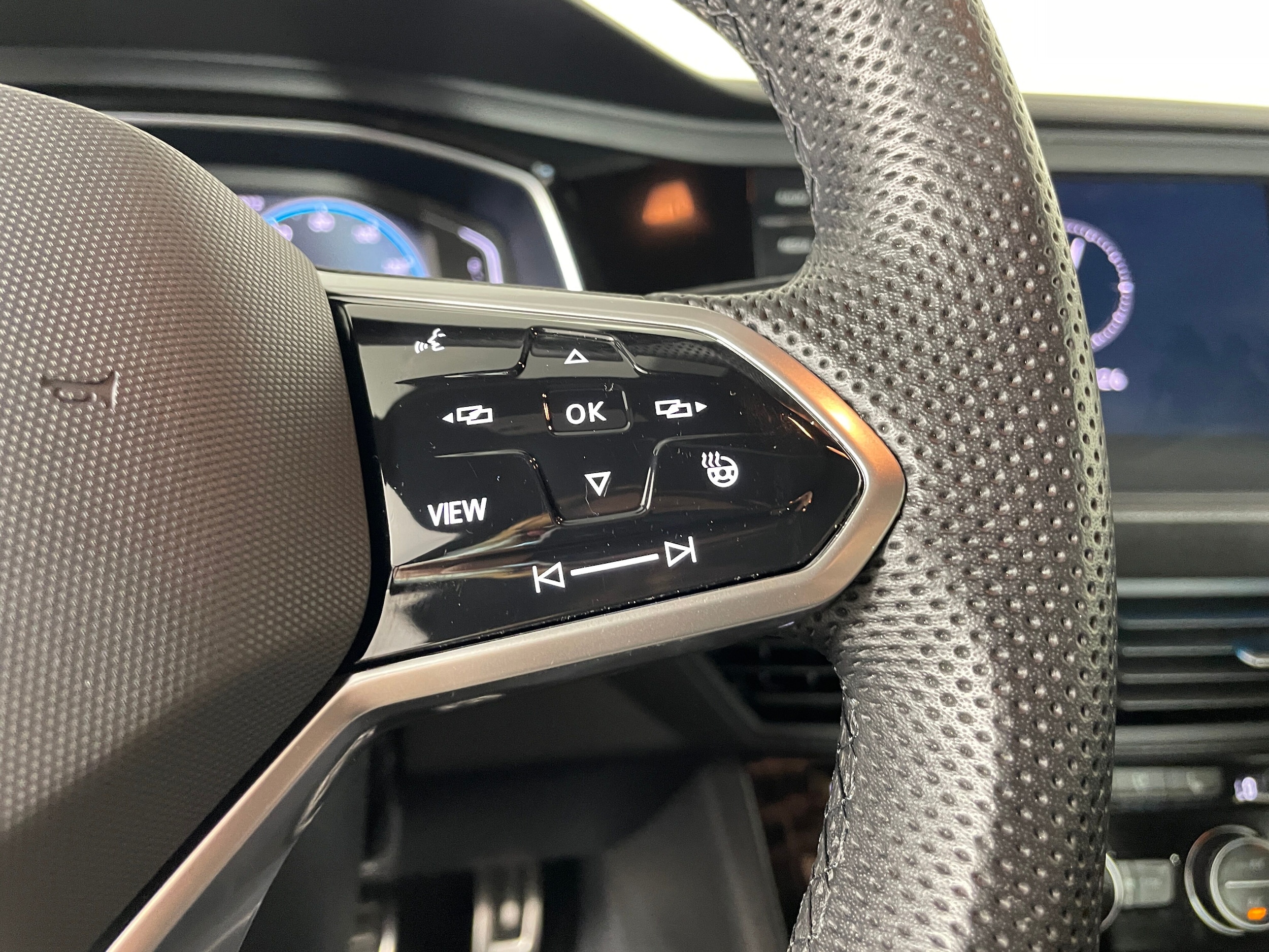 2024 Volkswagen Jetta GLI Autobahn - Photo 10