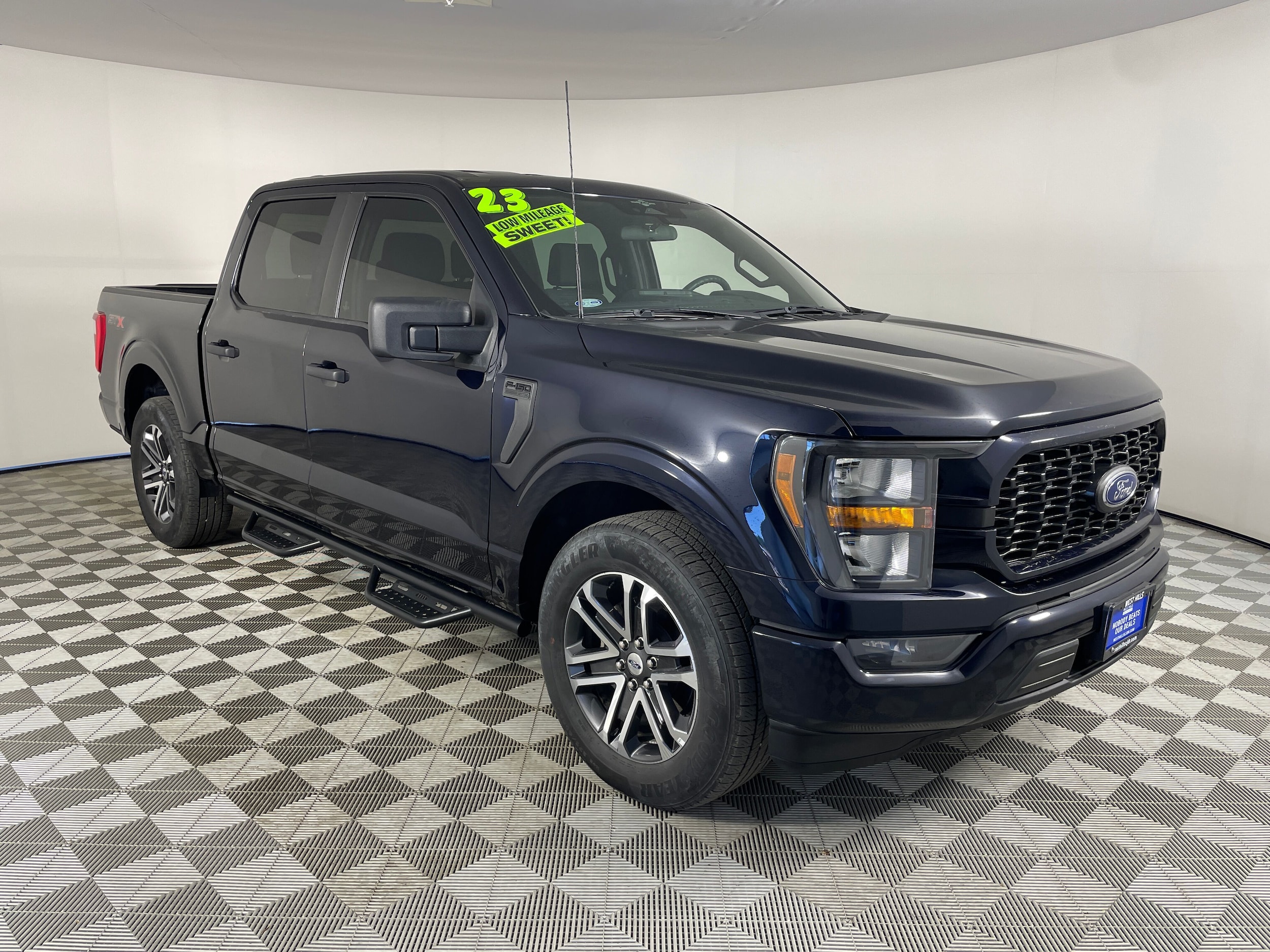 2023 Ford F-150 XL - Photo 23
