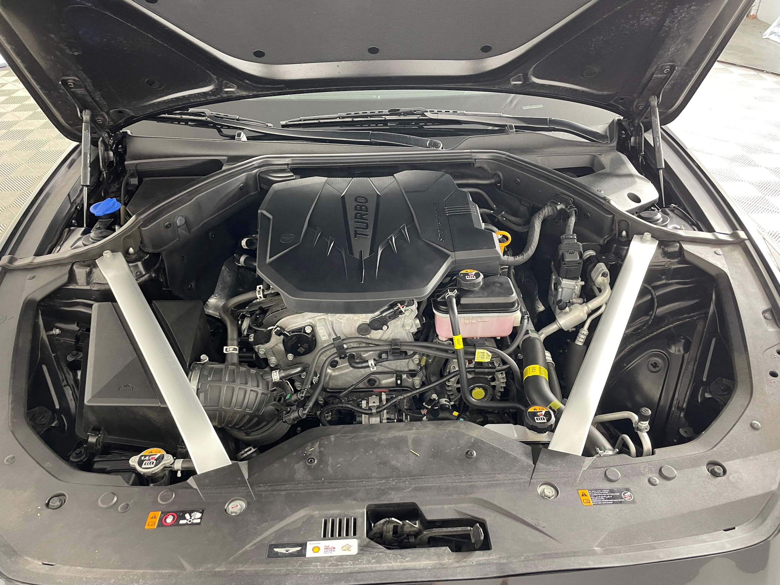 2024 GENESIS G70 Standard - Photo 23