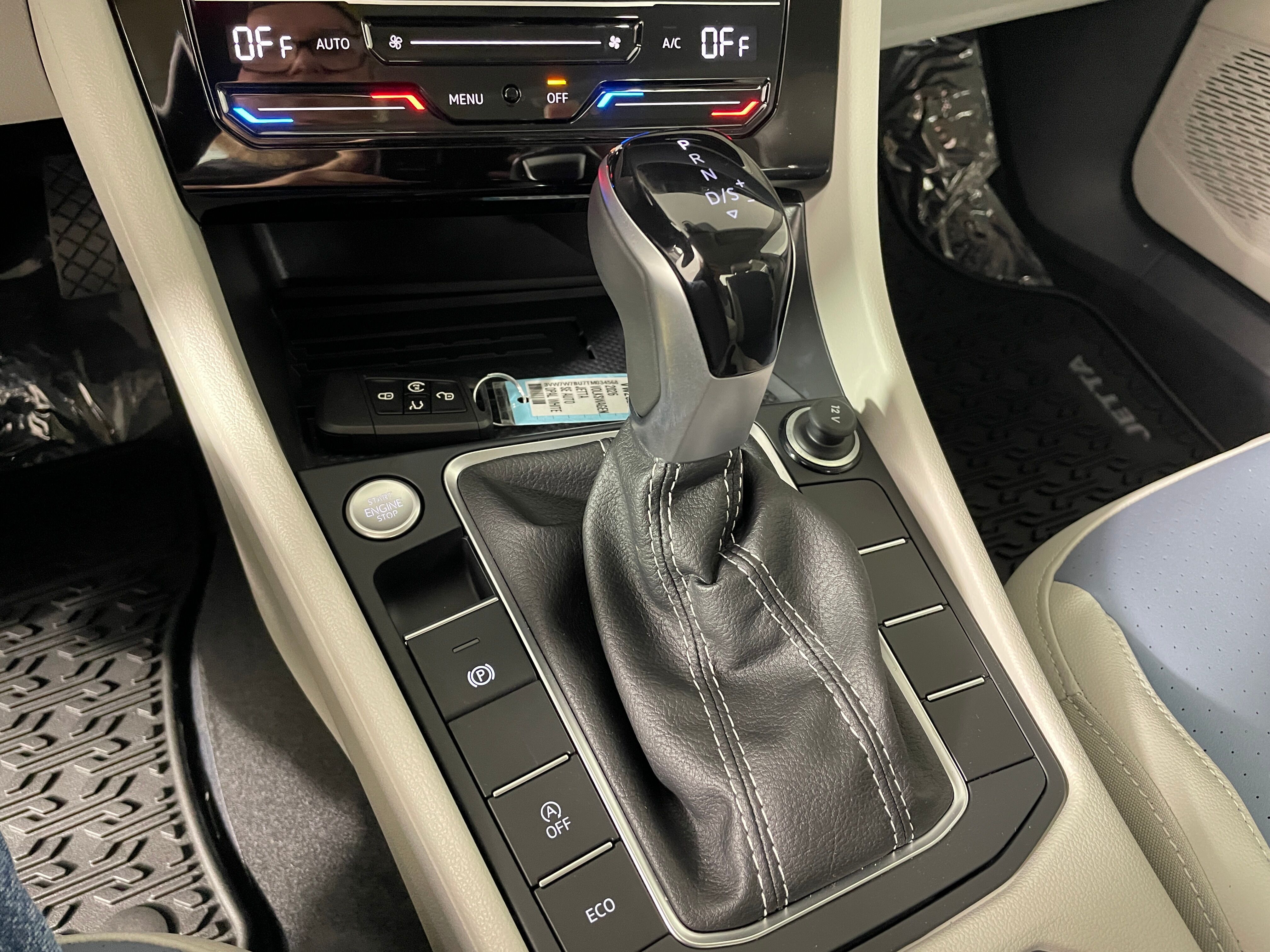 New 2026 Volkswagen Jetta 1.5T SE Sedan