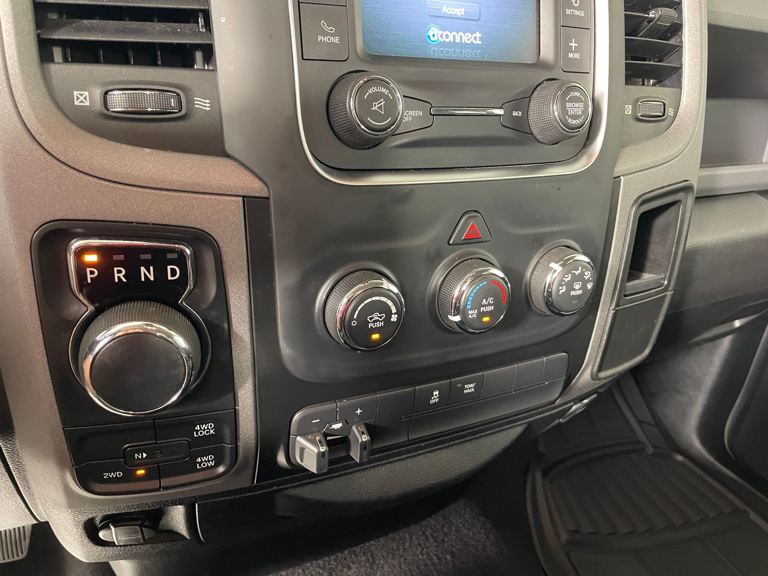 2016 RAM Ram 1500 Pickup Tradesman - Photo 8