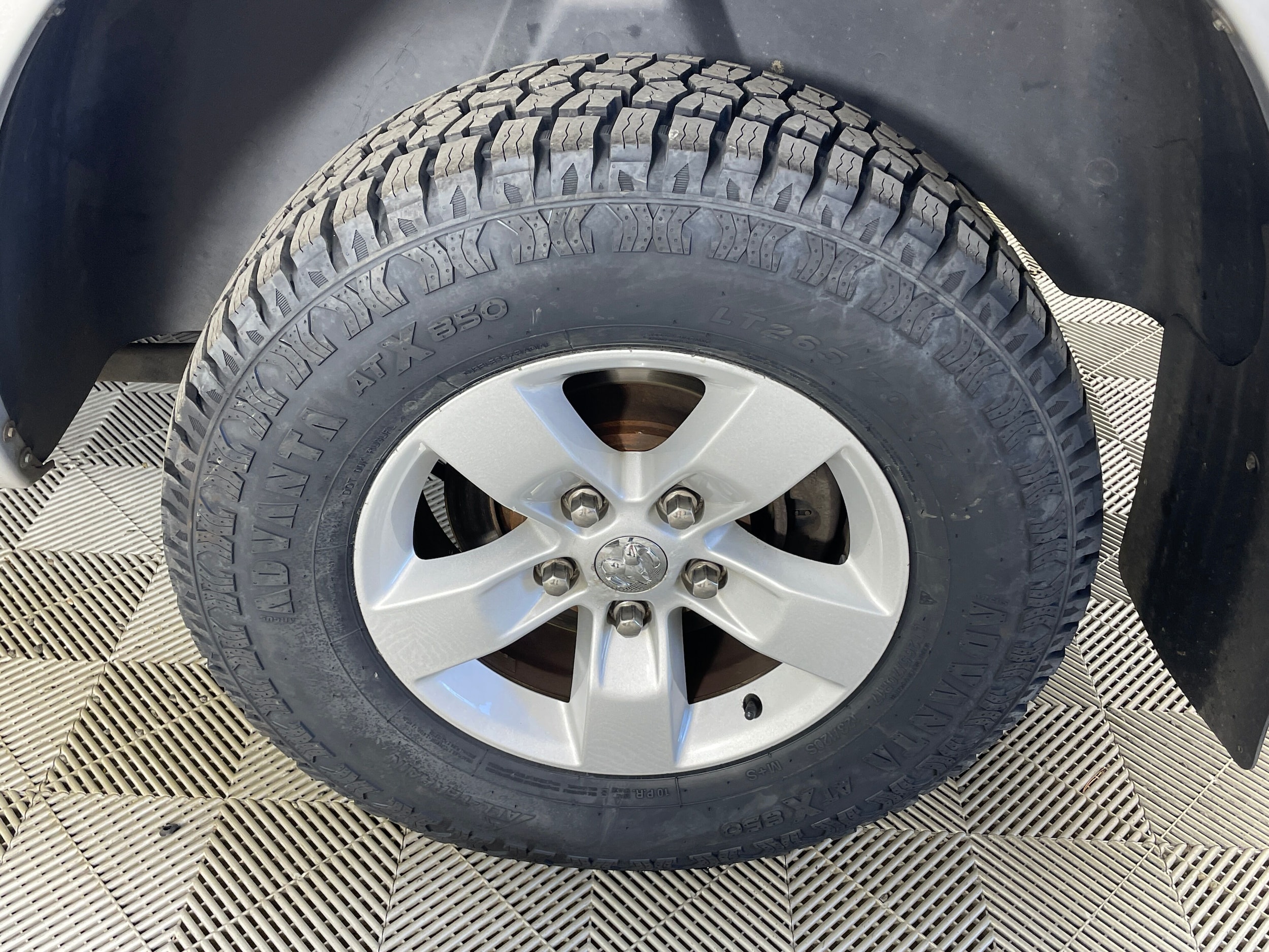 2016 RAM Ram 1500 Pickup Tradesman - Photo 17