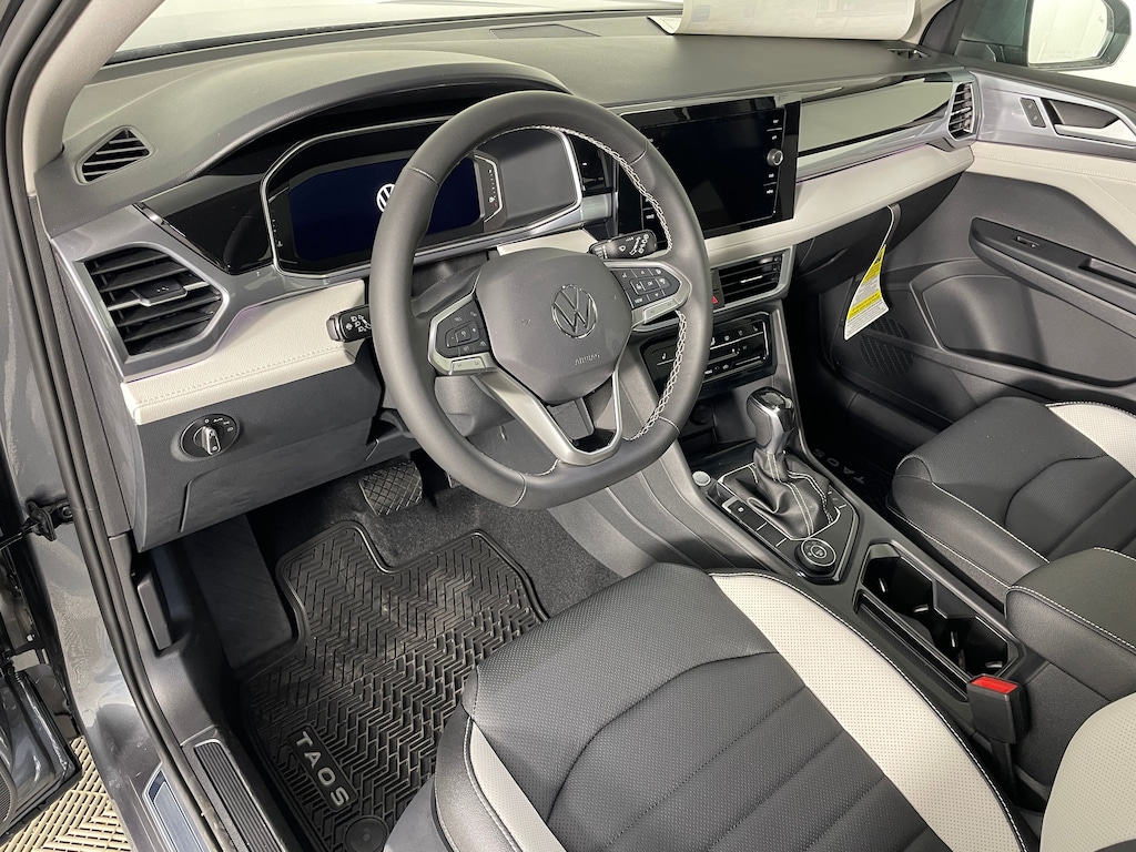 New 2026 Volkswagen Taos 1.5T SEL SUV