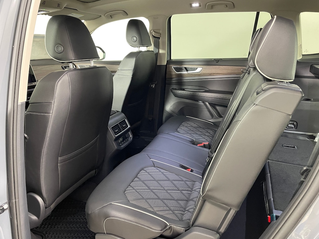 New 2026 Volkswagen Atlas SEL Premium R-Line SUV