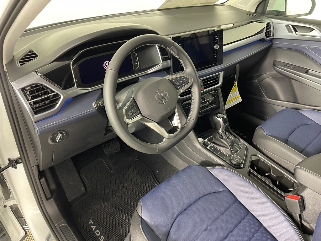 New 2026 Volkswagen Taos 1.5T SEL SUV