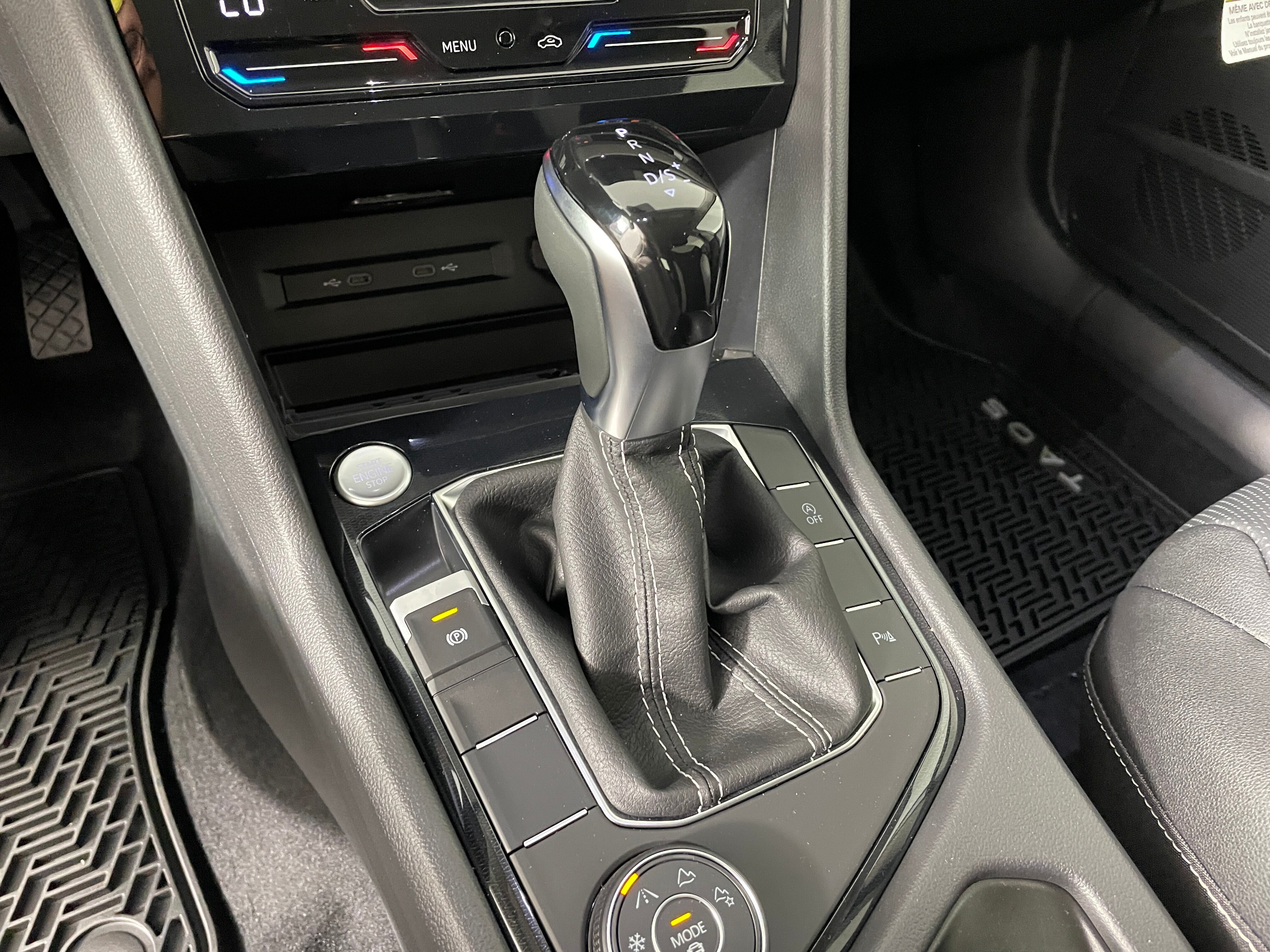 New 2026 Volkswagen Taos 1.5T SEL SUV