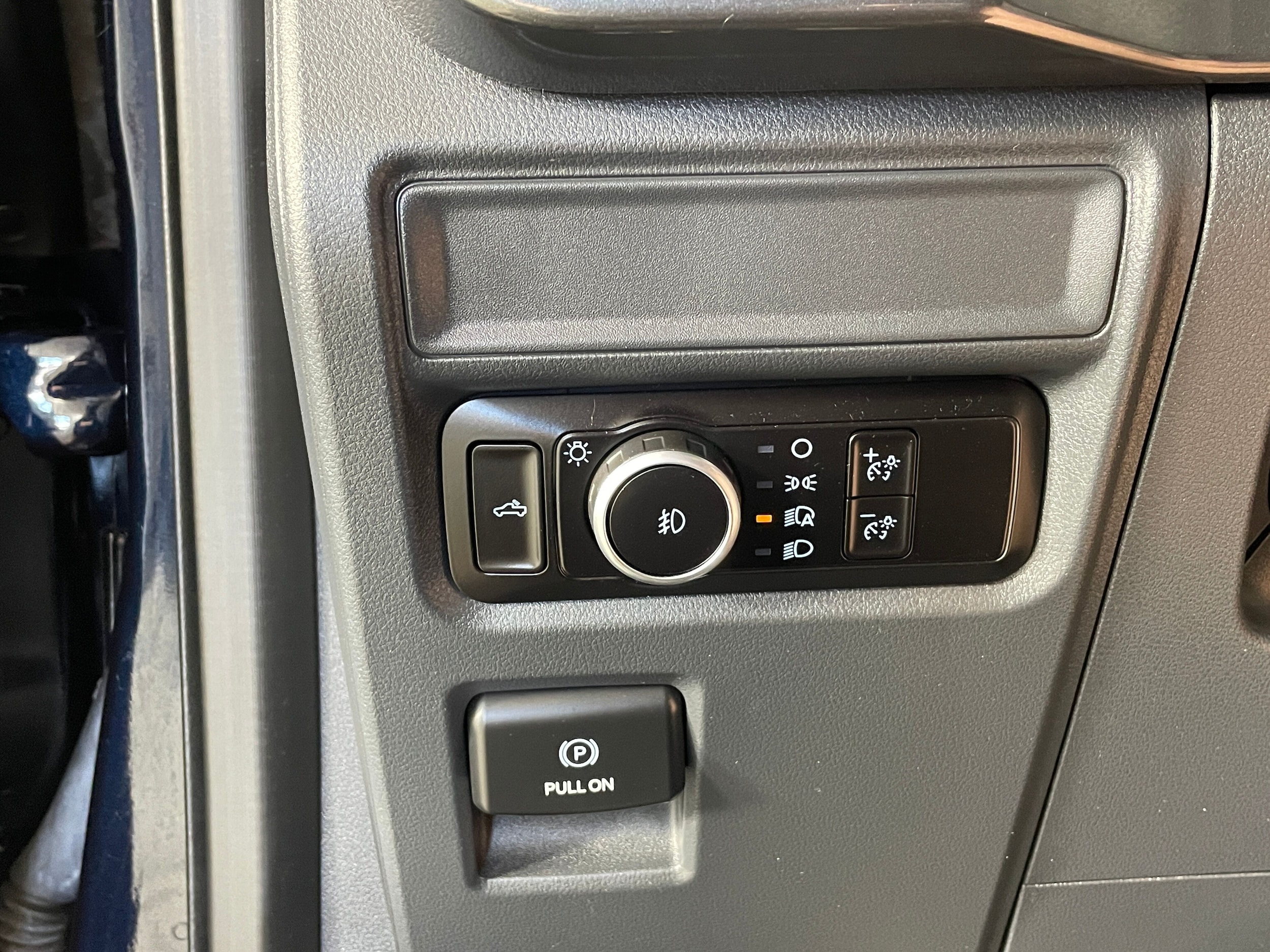 2023 Ford F-150 XL - Photo 13