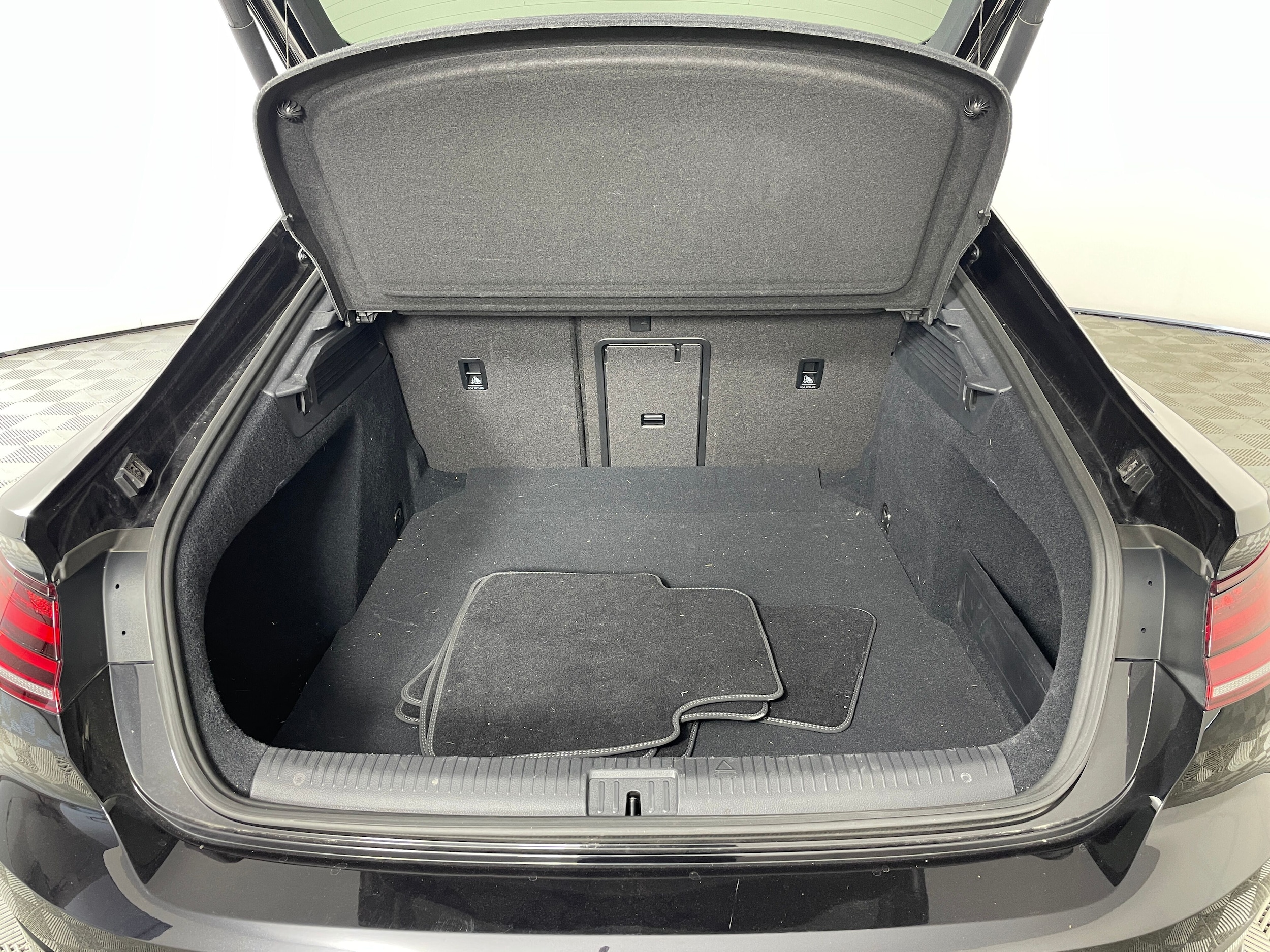 2020 Volkswagen Arteon SEL Premium R-Line - Photo 14