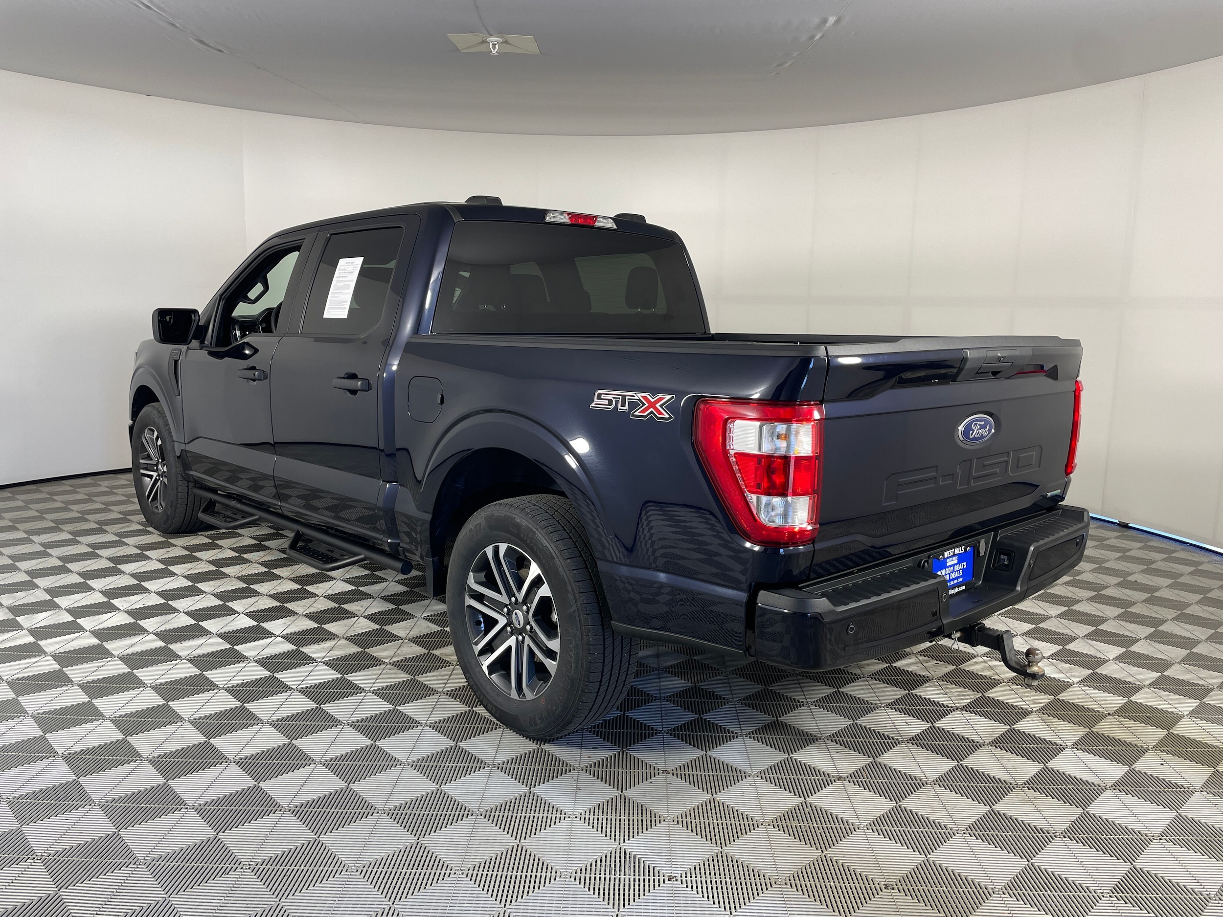 2023 Ford F-150 XL - Photo 20
