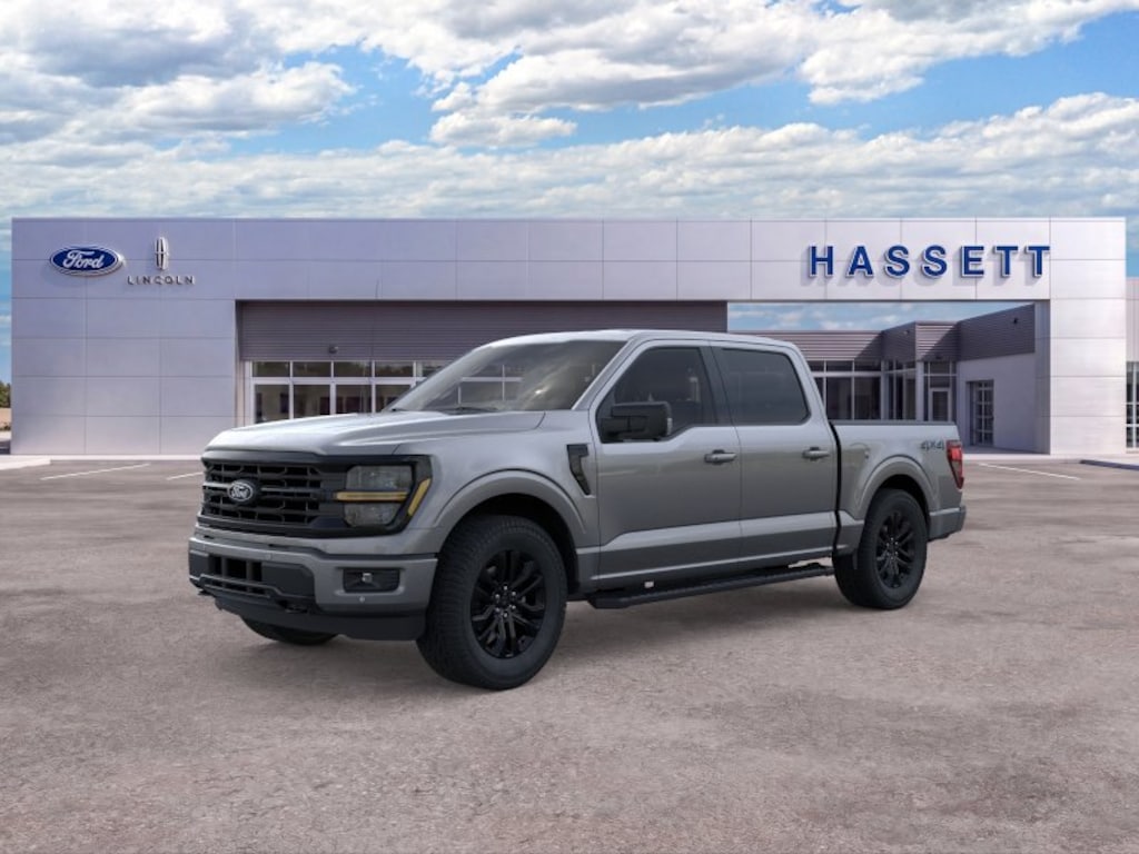 New 2026 Ford F-150 XLT XLT 4WD SuperCrew 5.5 Box