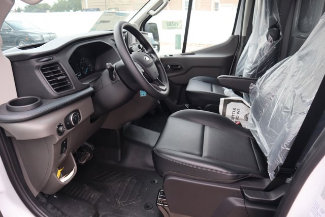 2025 Ford Transit Cutaway Base - Photo 13