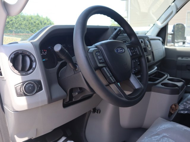 2026 Ford E-Series Cutaway Base - Photo 12