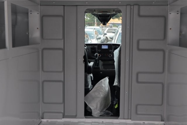 2025 Ford Transit Cutaway Base - Photo 20