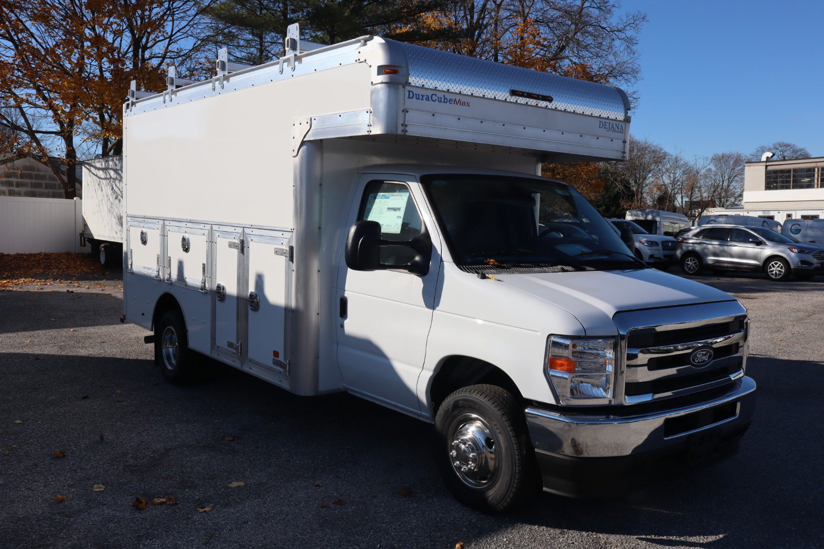 2026 Ford E-Series Cutaway Base