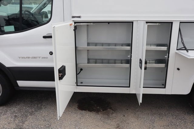 2025 Ford Transit Cutaway Base - Photo 9