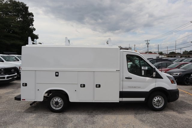 2025 Ford Transit Cutaway Base - Photo 2
