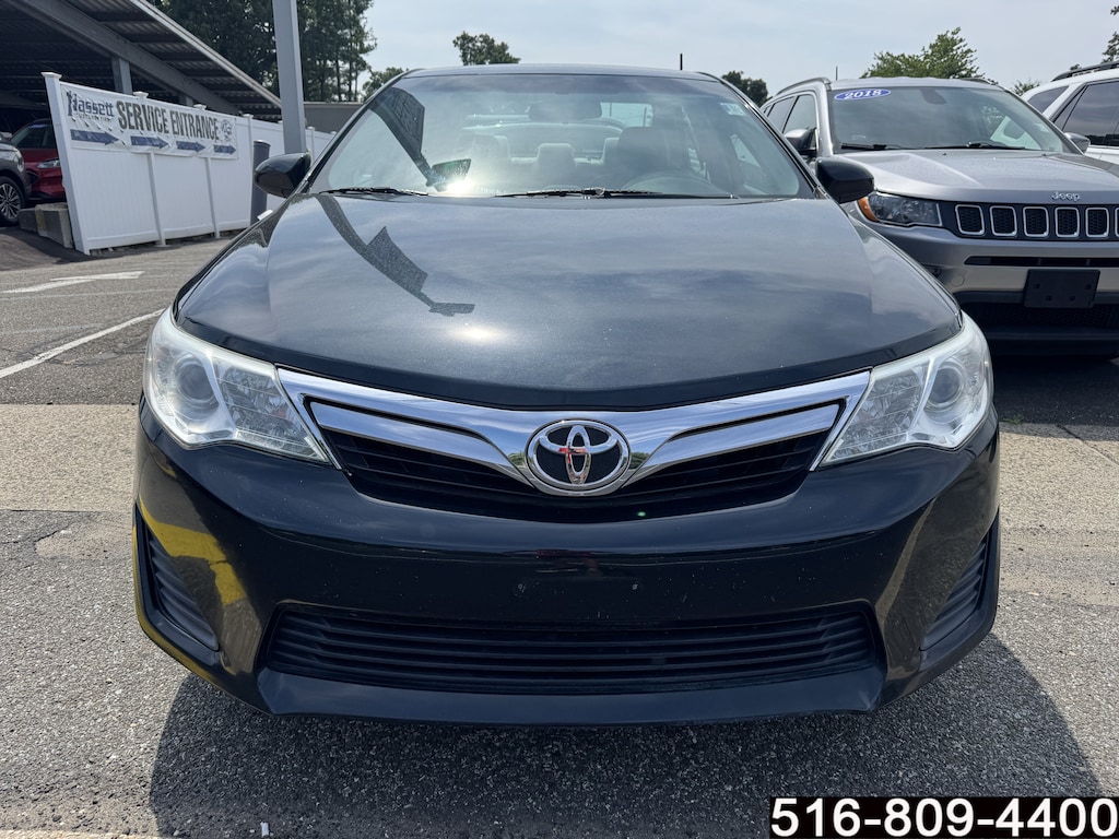 Used 2014 Toyota Camry LE Sedan