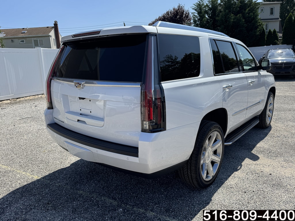 Used 2020 Cadillac Escalade Luxury 4WD Luxury