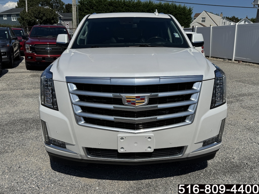 Used 2020 Cadillac Escalade Luxury 4WD Luxury