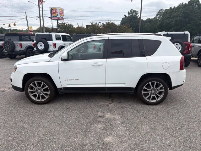 Certified 2017 Jeep Compass Latitude SUV