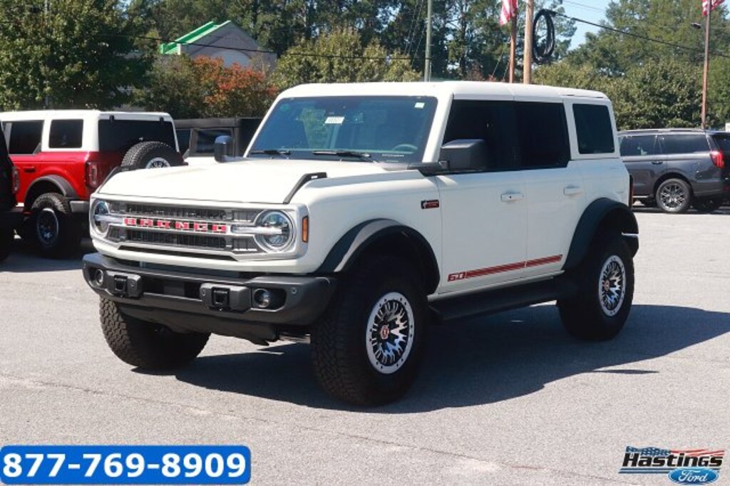 New 2026 Ford Bronco Outer Banks SUV