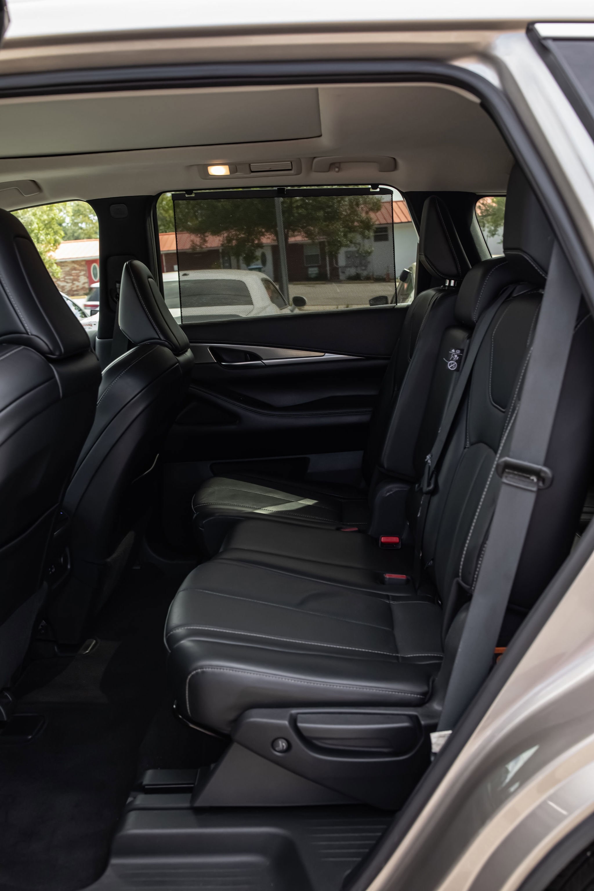 2023 INFINITI QX60 LUXE - Photo 25