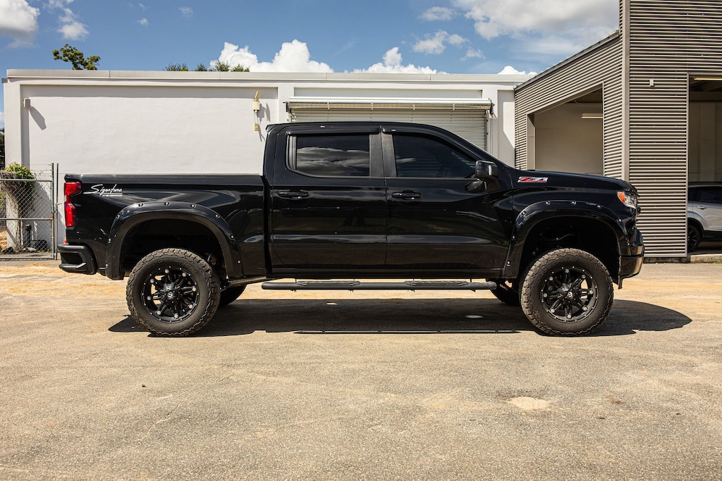 Used 2023 Chevrolet Silverado 1500 RST 4WD Crew Cab 147 RST