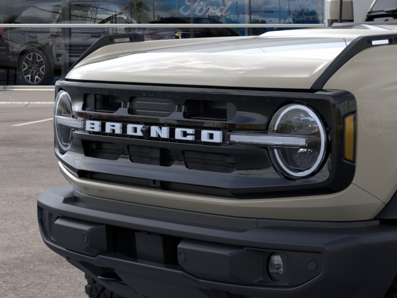 2025 Ford Bronco 4-Door Outer Banks - Photo 19