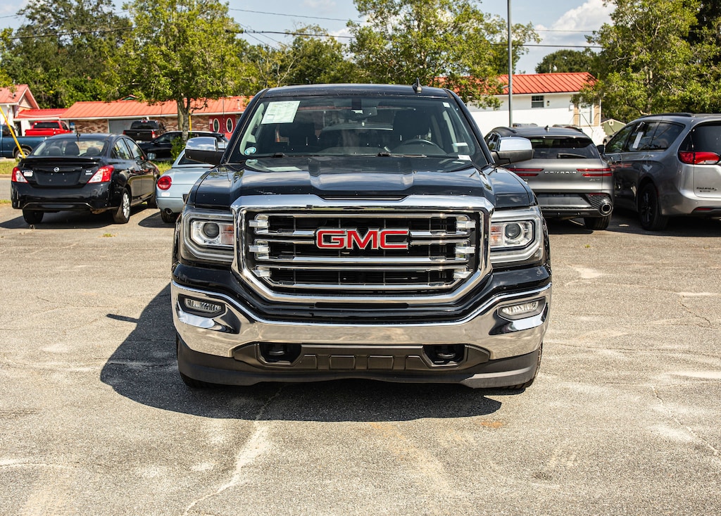 Used 2017 GMC Sierra 1500 SLT 4WD Crew Cab 143.5 SLT