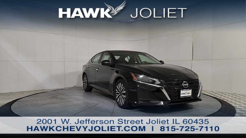 Used 2024 Nissan Altima 2.5 SV