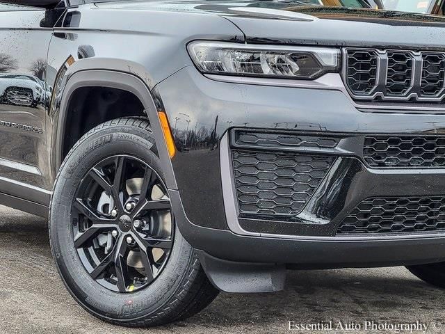 Used 2026 Jeep Grand Cherokee Altitude SUV