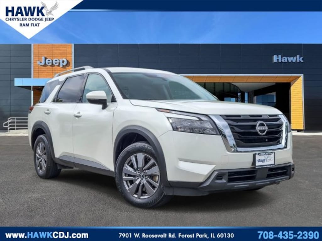 Used 2024 Nissan Pathfinder SV SUV