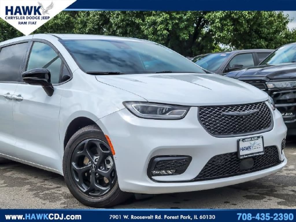 Used 2024 Chrysler Pacifica Hybrid Select S Appearance Minivan/Van