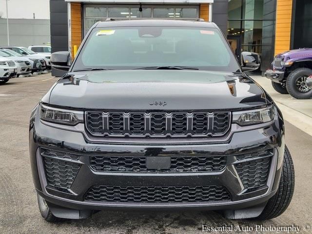 Used 2026 Jeep Grand Cherokee Altitude SUV