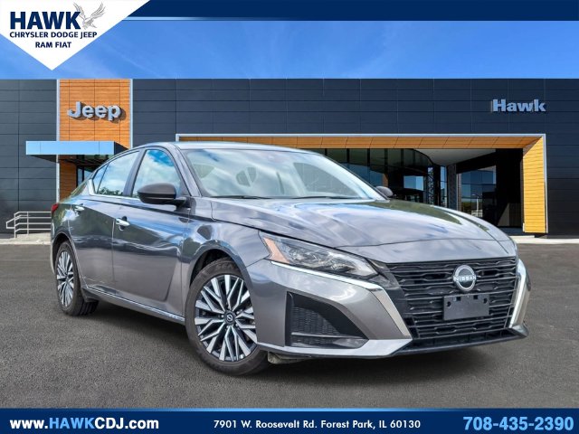 2024 Nissan Altima SV