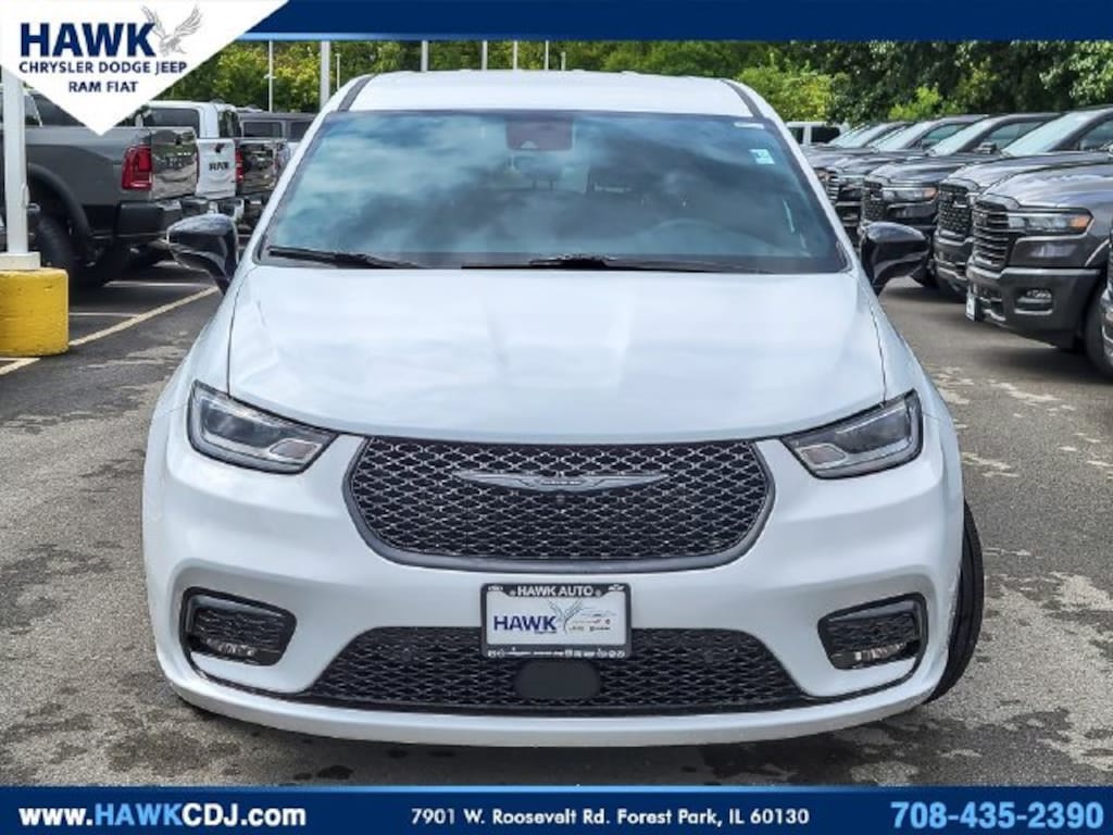 Used 2024 Chrysler Pacifica Hybrid Select S Appearance Minivan/Van