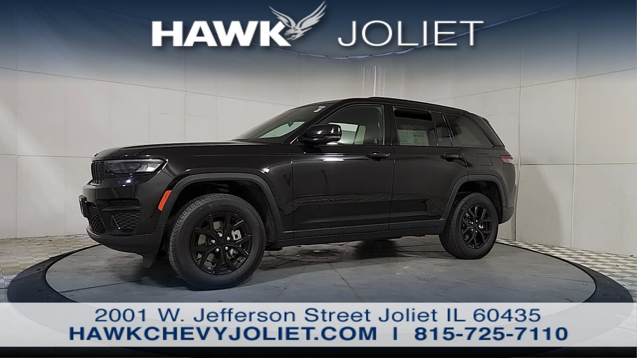 Used 2025 Jeep Grand Cherokee Altitude 4x4 SUV