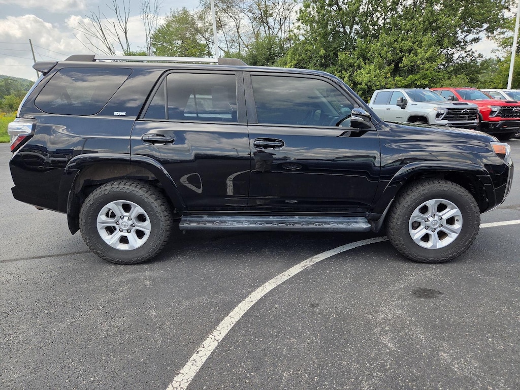 Used 2022 Toyota 4Runner SR5 Premium SUV