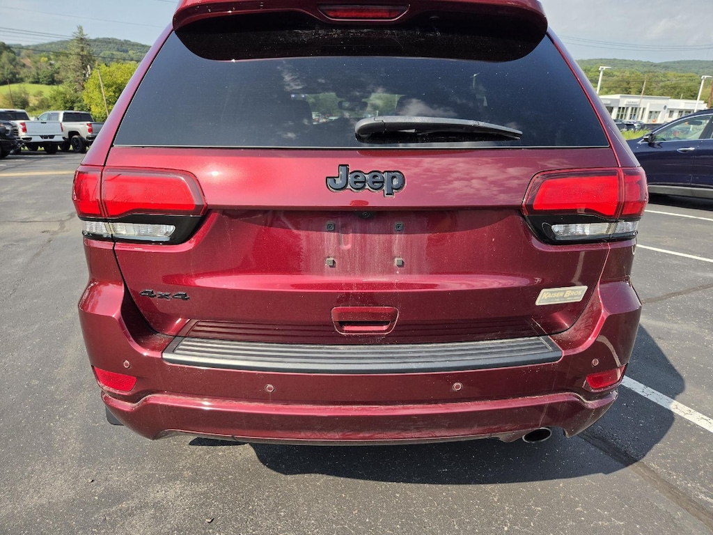 Used 2020 Jeep Grand Cherokee Altitude 4x4 SUV