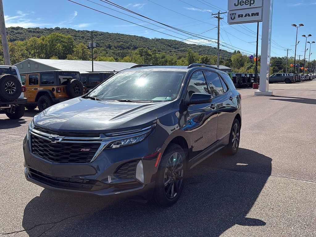 Used 2022 Chevrolet Equinox RS SUV