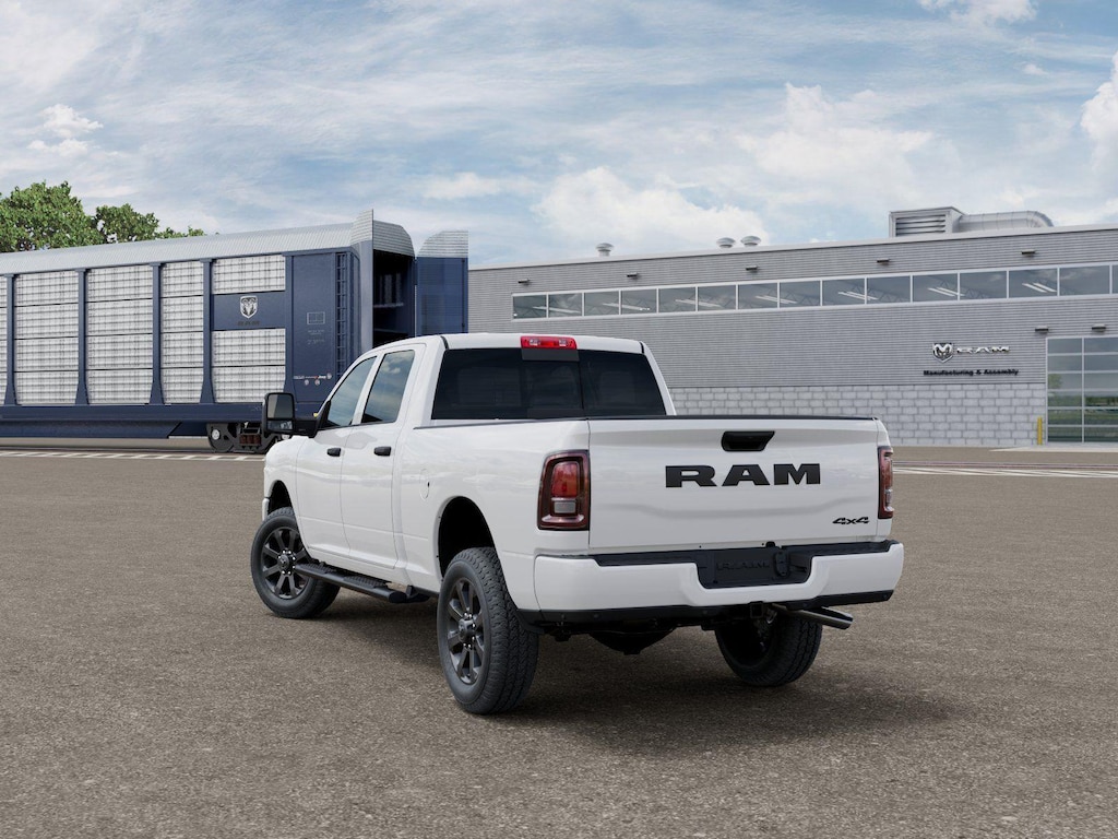 New 2026 Ram 2500 BLACK EXPRESS CREW CAB 4X4 6'4 BOX Pickup