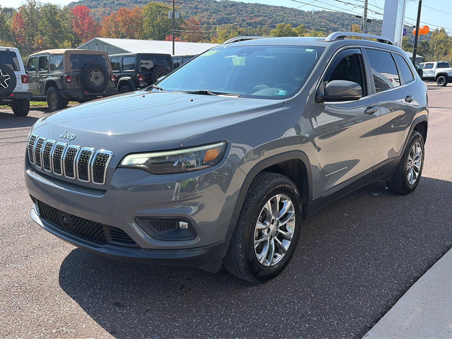 2021 Jeep Cherokee Latitude Lux