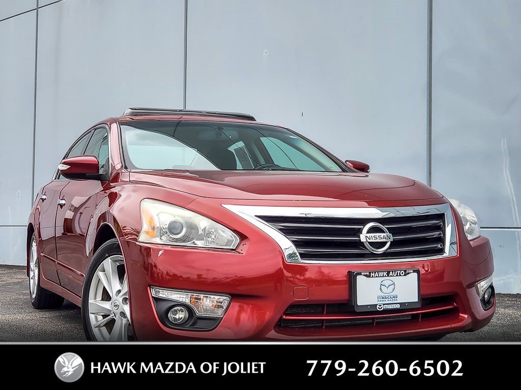 Used 2014 Nissan Altima 2.5 SV Sedan