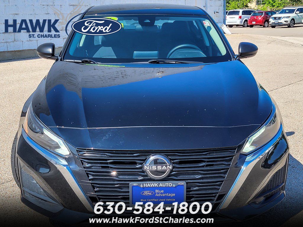 Used 2024 Nissan Altima 2.5 SV Sedan