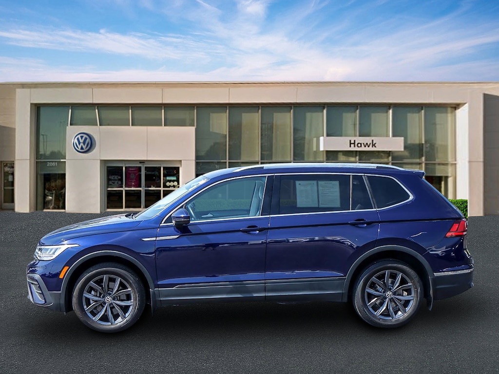 Used 2023 Volkswagen Tiguan SE 2.0T SE FWD