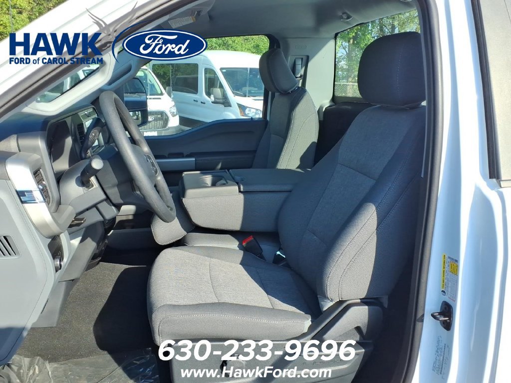2025 Ford F-350 Super Duty XL - Photo 24